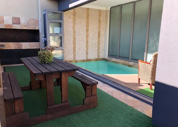 Marine 5 Boutique Hotel