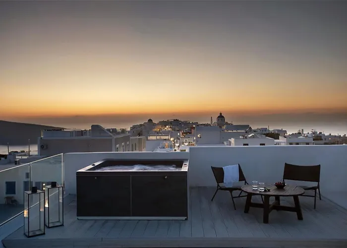 Armonoia Suites Santorini