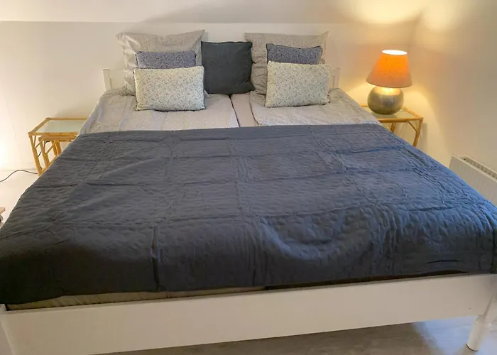 Bed & Breakfast “Den Gamle Lade I Hejls”