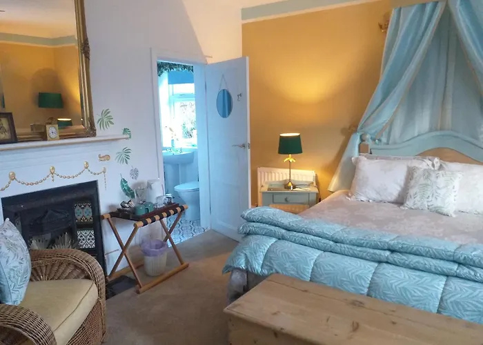Jesmond House B&B Room3 Superking Ensuite