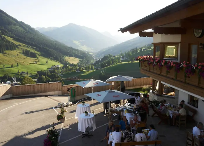 Landhaus Saalbach - Joker Card Included In Summer