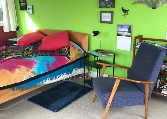 Dunedin Bed & Breakfasts 