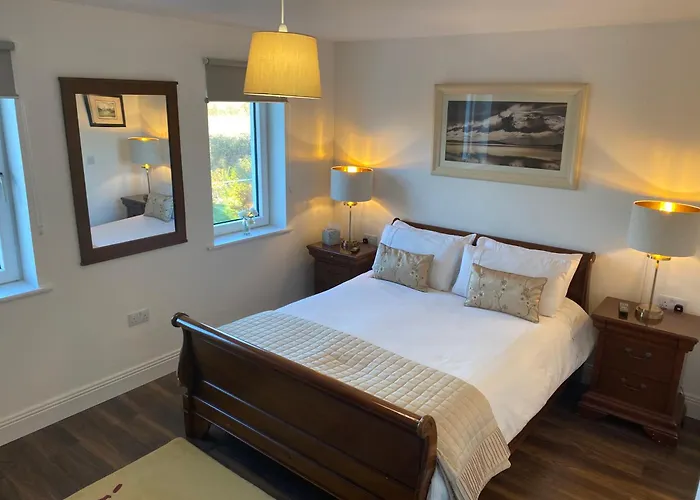 Ashlee Lodge, Shanagarry P25K6R6 Near Ballymaloe Cookery School & Garryvoe Hotel