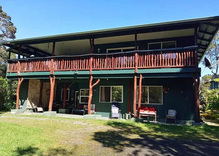 Aloha Crater Lodge