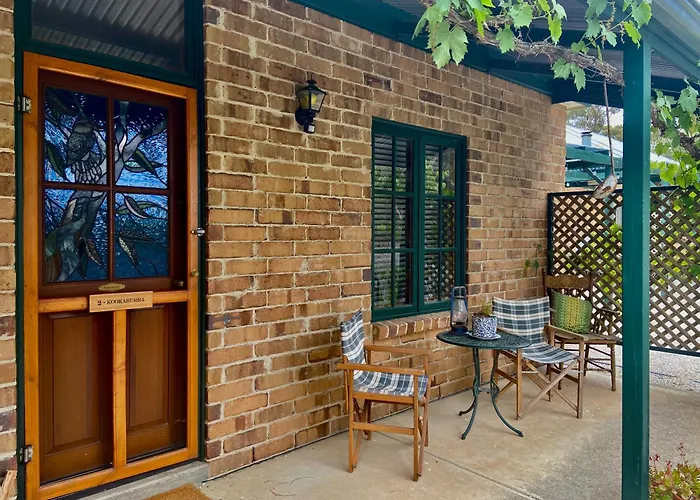 Battunga Cottages