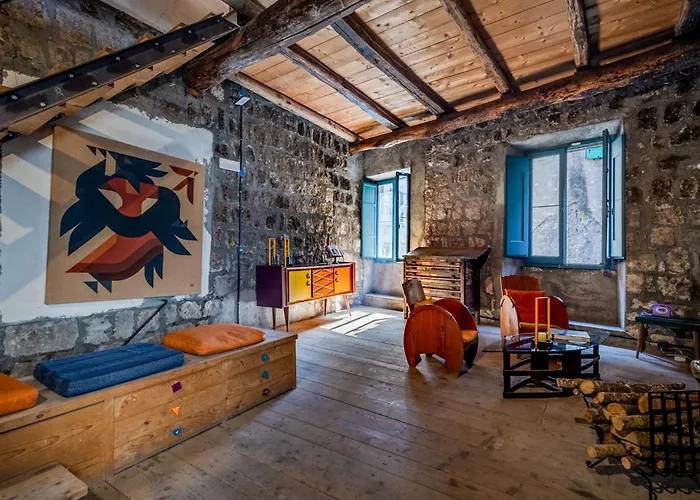 Inter Artes Prestige House And Luxury Suite