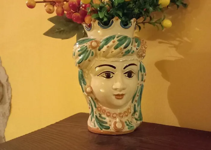 Sicilia In Miniatura L'Atelier dell'Etna