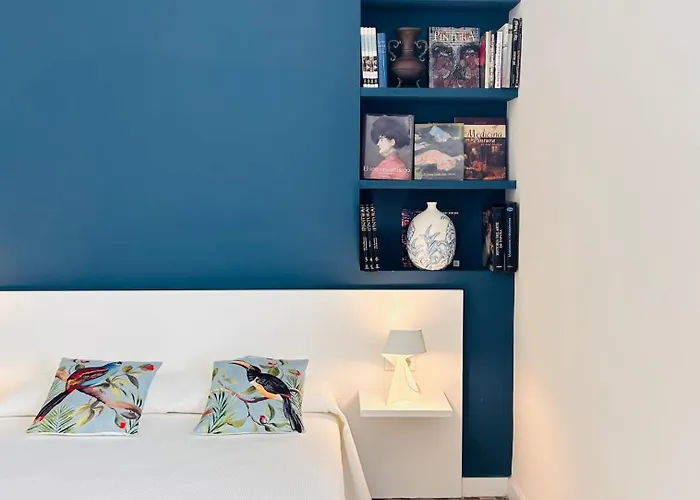 Gandia Bed & Breakfasts 