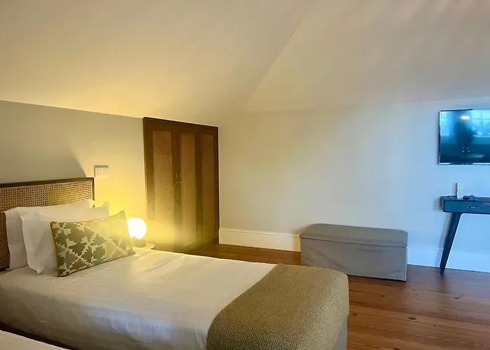 Ponta Delgada (Sao Miguel) Bed & Breakfasts 