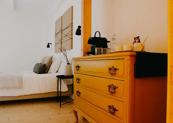 Cambeiros - Guest House