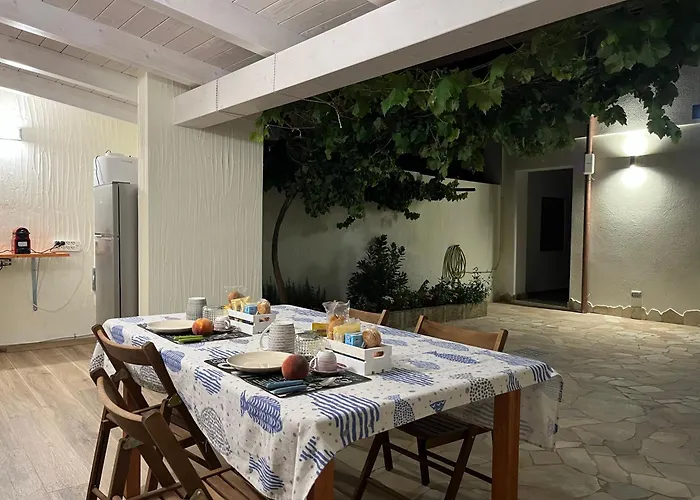 Guest House Deidda - Ts Rooms B&B