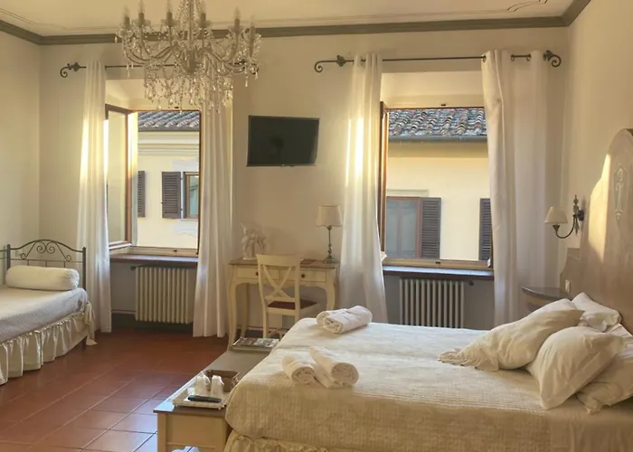 Palazzo Mari suite&rooms b&b