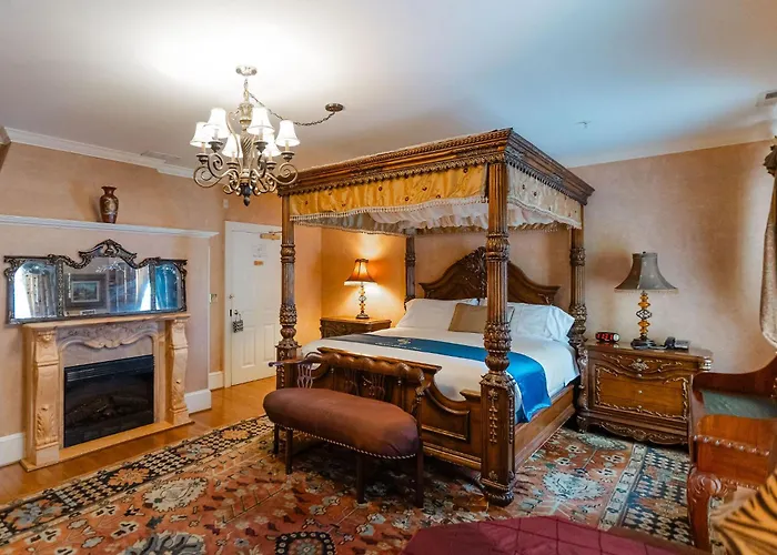 Oaks Inn Baltimore At 1840S Plaza