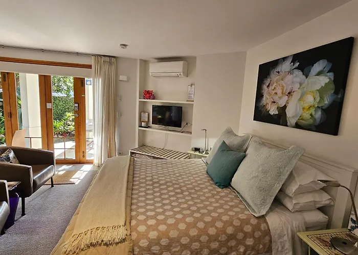 Parnell Garden Suite