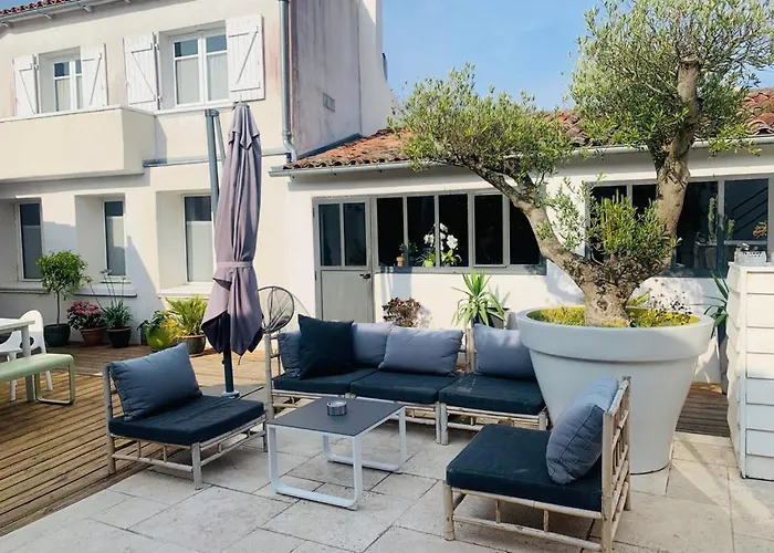 Maison Face Au Soleil