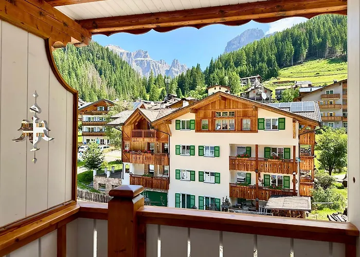 B&B Cesa Planber Mountain View Ski-In Ski-Out
