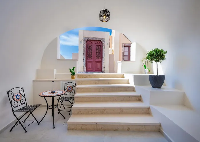 La Madeleine Oia