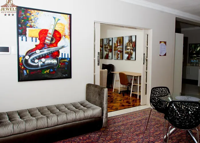 Jft Jewels Guest House