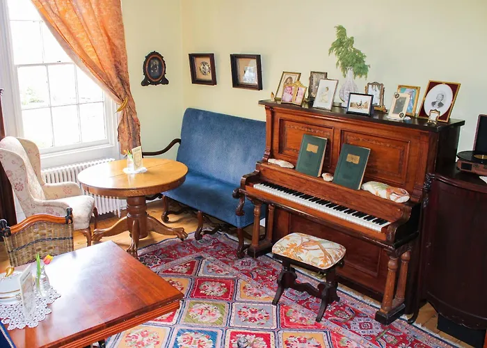 Highland Bed & Breakfasts 
