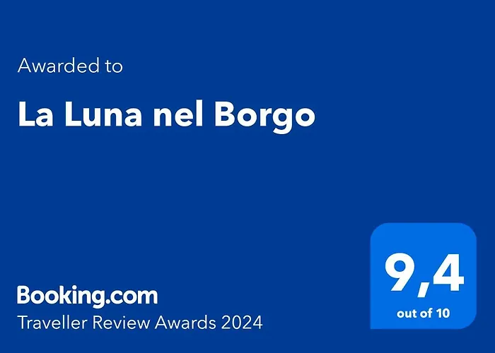 La Luna nel Borgo