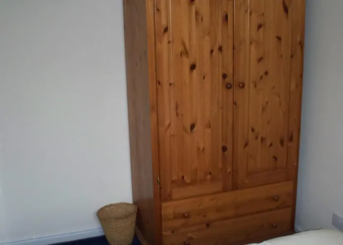 Stoke House Bed And Breakfast