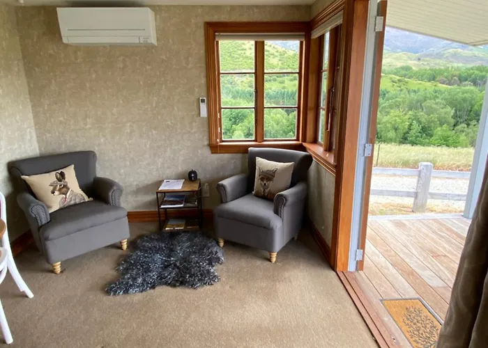 Rose Creek Cottage