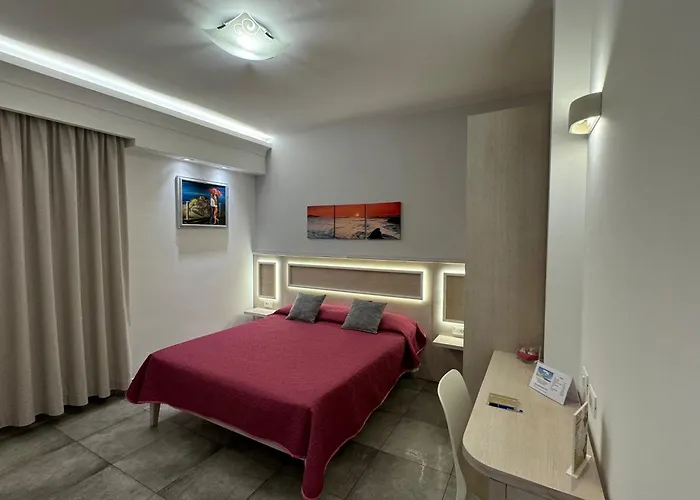 B&B Holiday Tropea
