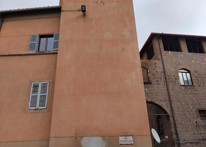 Torre Subrosa, vasca in camera cromoterapia