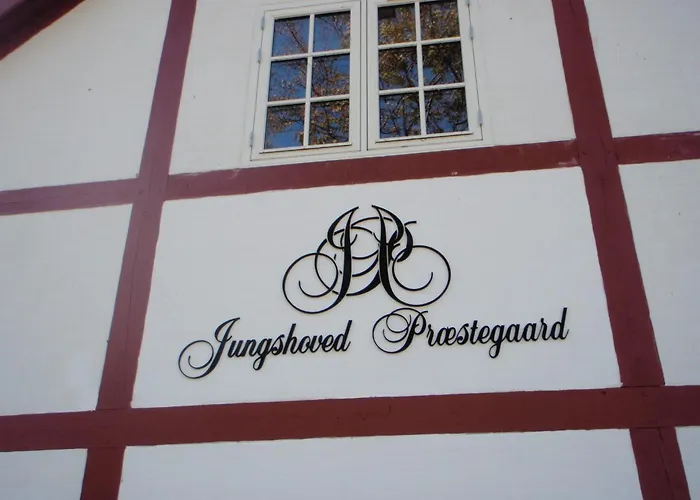Jungshoved Praestegard B&B