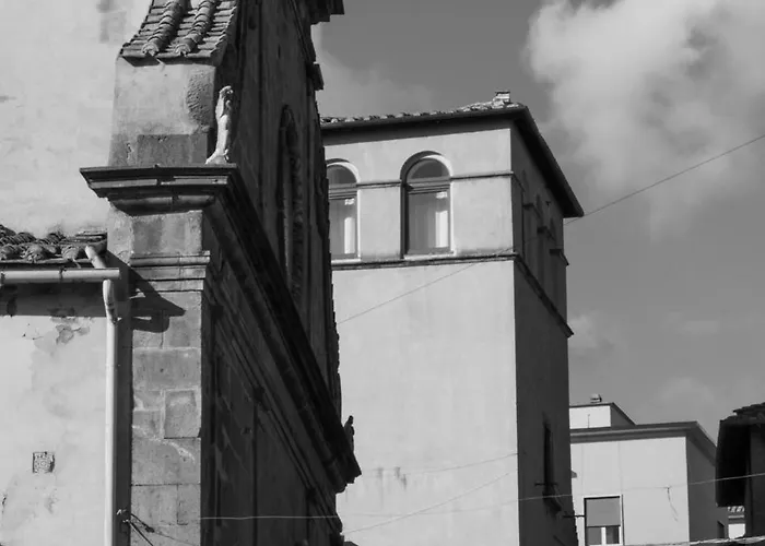 Torre Subrosa, vasca in camera cromoterapia
