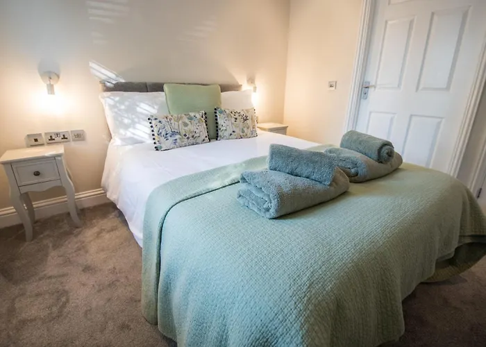 Broxbourne Bed & Breakfasts 