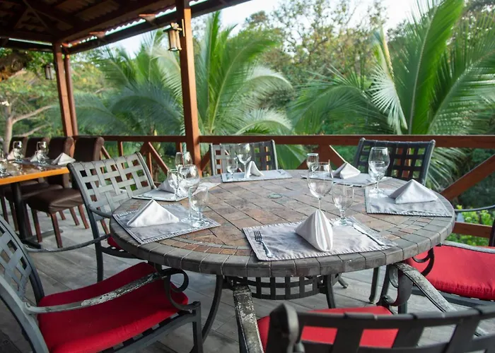 Hotel Poza Blanca Lodge