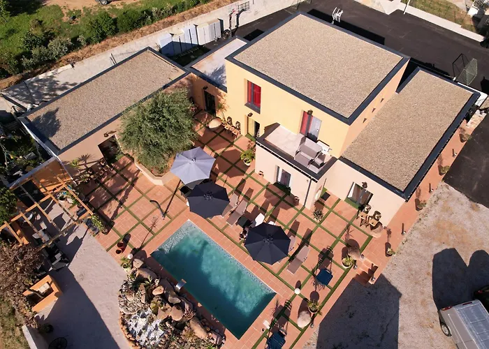 Calvi (Corsica) Bed & Breakfasts 