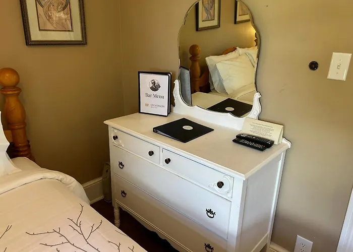 Stevenson Farms-Harvest Spa B & B