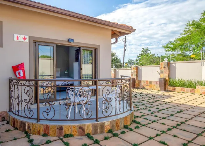 31 On Windsor Guest House