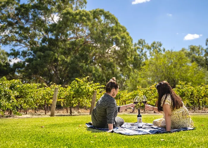 Reillys Wines Heritage Cottages