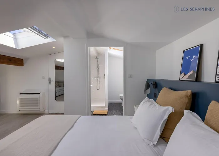 Les Seraphines - Chambres D'Hotes - Guests House