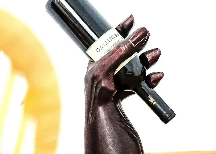 Volpe E Uva Winesuites & Spa