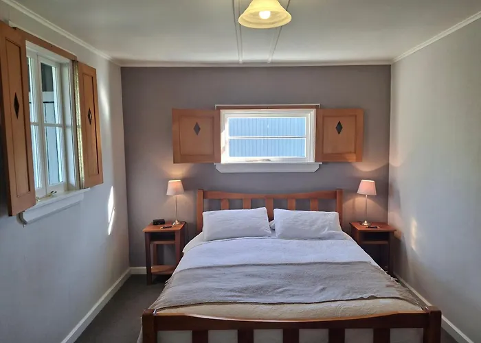 Magnolia Cottage B&B