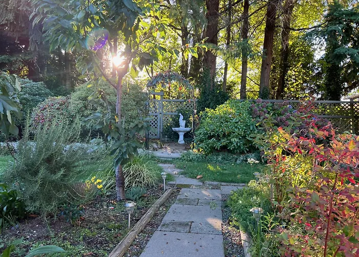 Five Gables B&B
