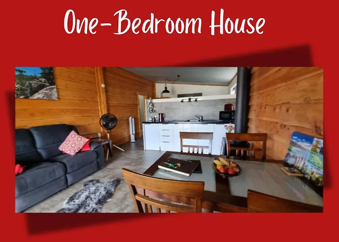 Swiss-Kiwi Cottage And Retreat, B&B