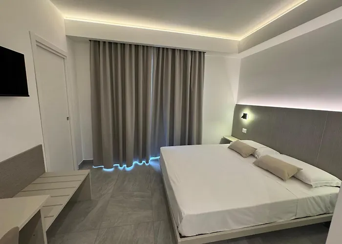 Villa Mimosa Florital - Free Private Parking On site&in Tropea