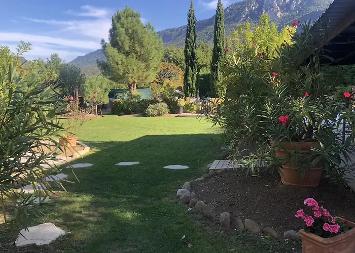 Le Jardin Des Gorges