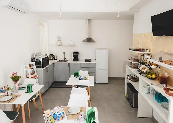 Piazza Verdi B&B