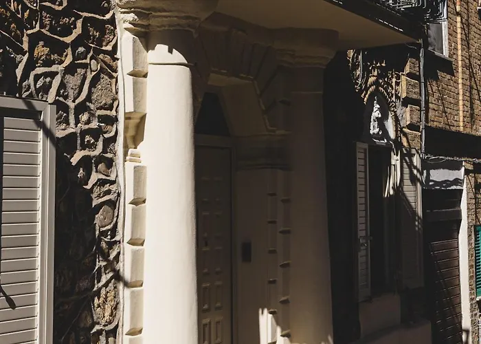 Piazza Verdi B&B
