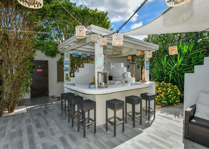 Aruba Bed & Breakfasts 