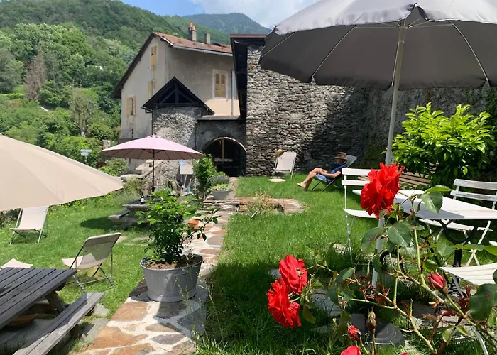 Au Cheval Blanc - Appartements Et Chambres D'Hotes
