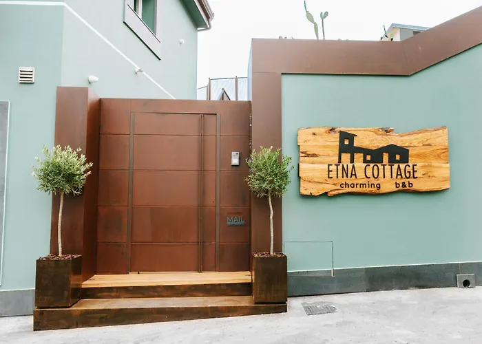 Etna Cottage Charming Rooms
