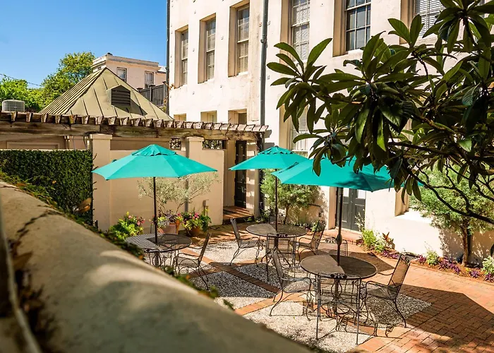 Kings Courtyard Inn