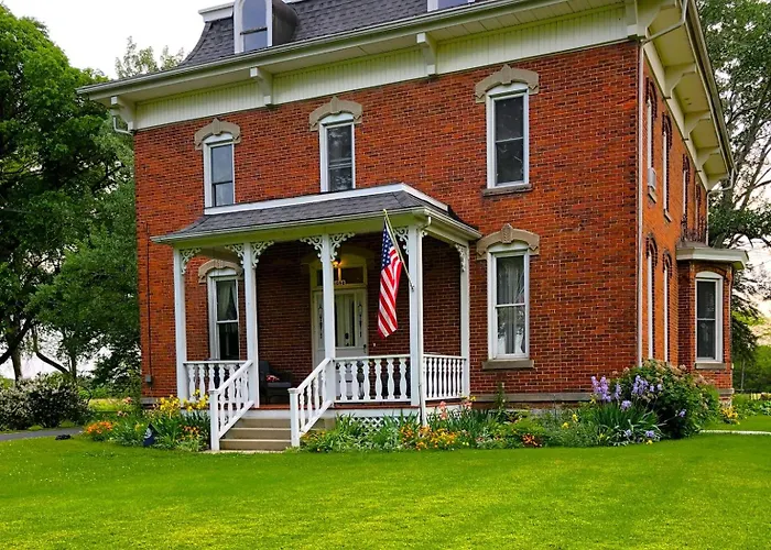Flat Rock Bed & Breakfasts 